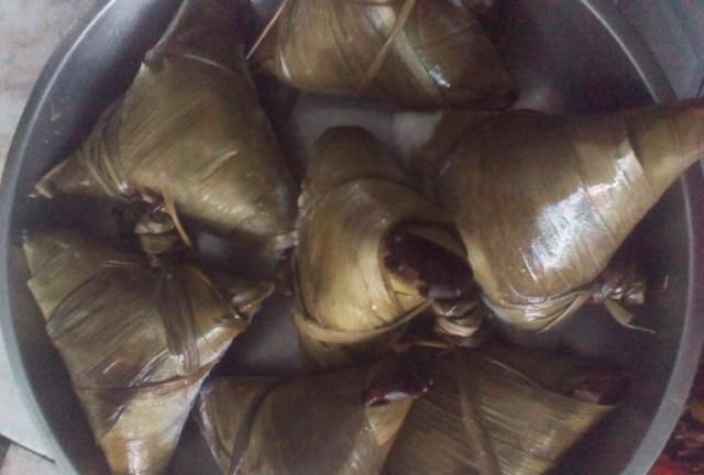 粽子煮糊了可以吃吗,粽子煮的有糊味怎么办