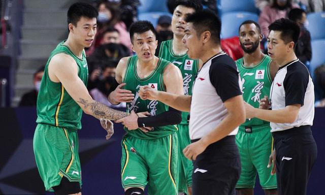 辽宁男篮外援弗格资料（CBA10位顶级小外援数据对比）(1)