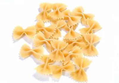 意大利面做法英语（生活小技巧都叫做Pasta）(8)