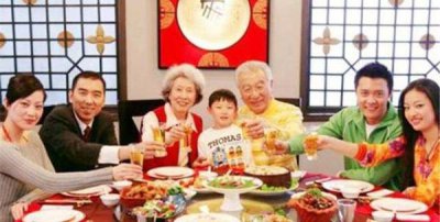 ​上席是哪个位置,农村酒席坐座位有什么讲究吗