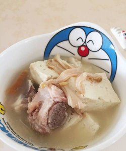​排骨汤能放豆腐,产妇喝的排骨汤可以加豆腐么吗
