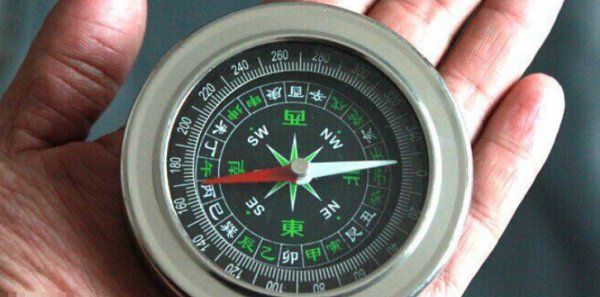 指南针在月球上能正确指引方向吗,指南针在月球里能用图3