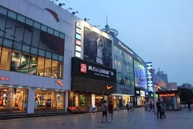 合肥步行街全国排名（合肥淮河路步行街排名全国第30）(3)