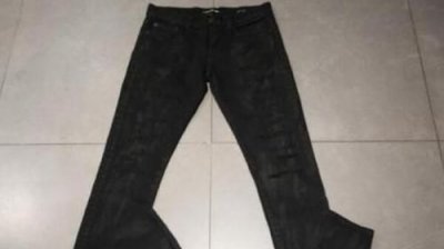 ​西裤可以用洗衣机洗,西裤弄脏了到底应该如何清洗呢