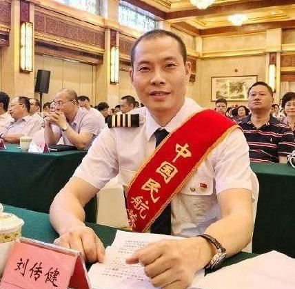 中国机长真实事件介绍，电影