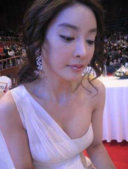 韩国女明星不雅事件处理（韩女星进娱乐圈）(4)