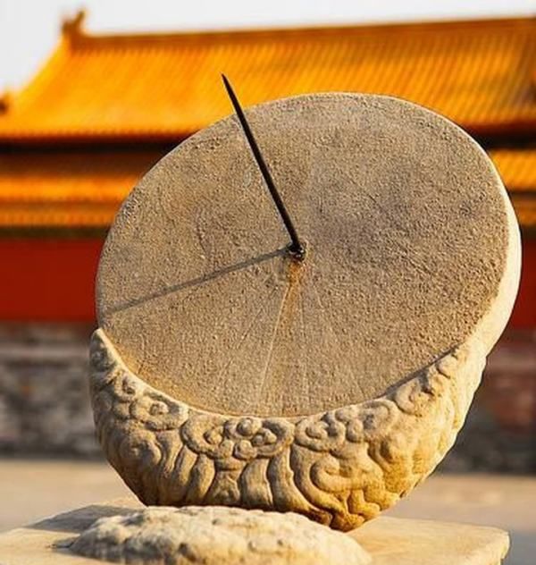 子时算前一天还是后一天,子时出生的人是什么命图4