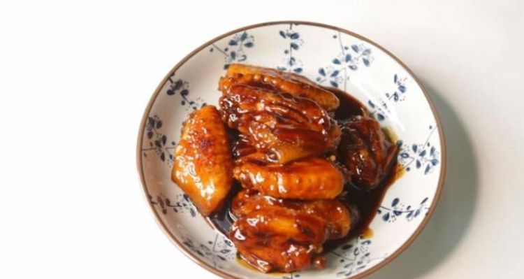 可乐鸡翅需要煮多少分钟