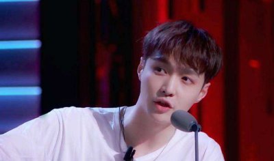 ​如何评价张艺兴的演技 演技上张艺兴有大进步