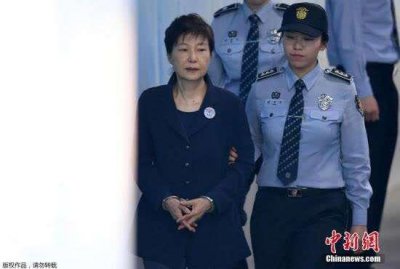 ​朴槿惠入狱后的状况（韩国前总统朴槿惠结束隔离返回首尔看守所）