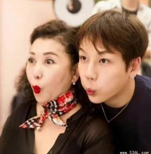 ​刘维的个人资料简介 刘维母亲病逝解散工作室