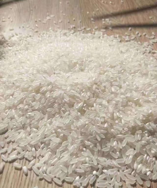 年夜饭什么时候吃，为什么现在年夜饭放到了下午或傍晚吃，而不是午夜吃？图10