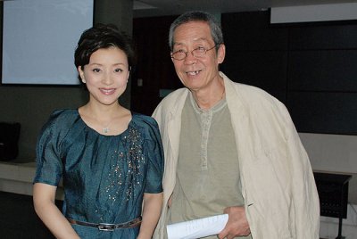 ​林兆华妻子是谁？何炳珠个人资料