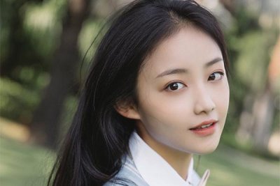 ​吴佳怡几几年出生的？吴佳怡为什么不火？