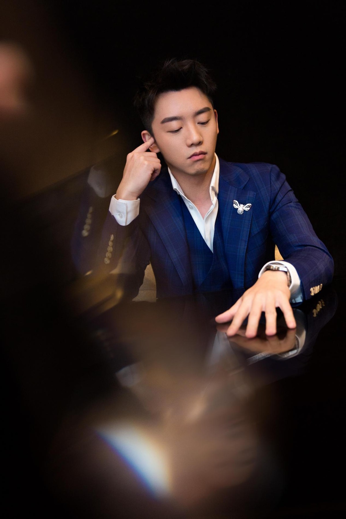 郑恺：被“女海王”骗，被女富豪伤，情感磋磨后娶平凡女孩很幸福