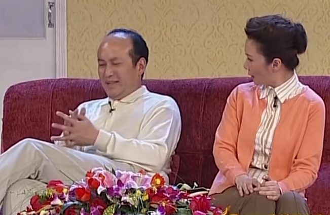 郭达：喂猪工人成春晚常客，当红时无奈隐退，娶到吴芳最得意