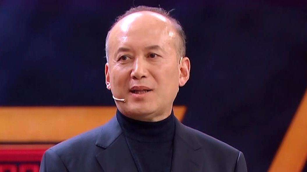 郭达：喂猪工人成春晚常客，当红时无奈隐退，娶到吴芳最得意