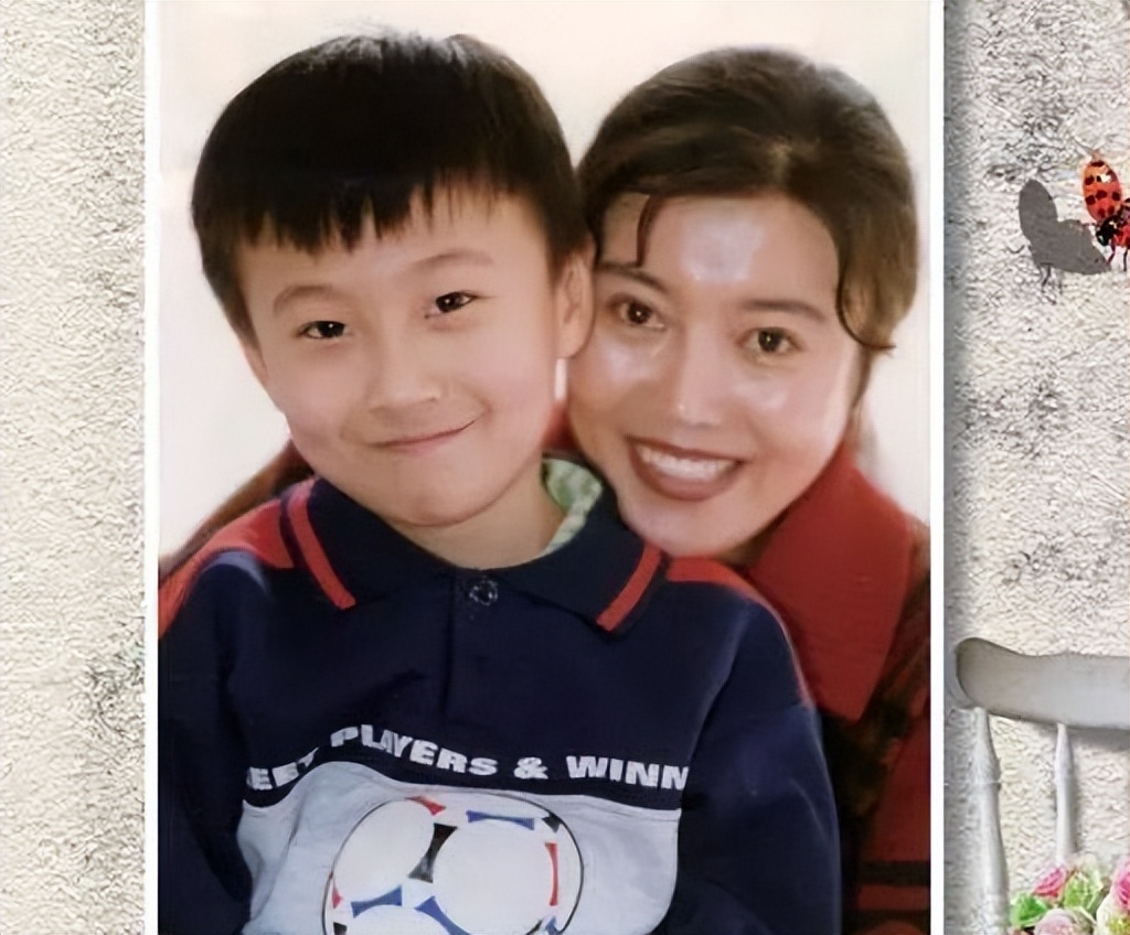 孙红雷与丁嘉丽分手20年：他娶海归美女做爸爸，她愧对女儿仍单身
