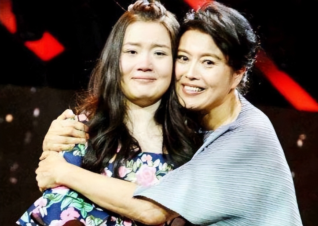 孙红雷与丁嘉丽分手20年：他娶海归美女做爸爸，她愧对女儿仍单身
