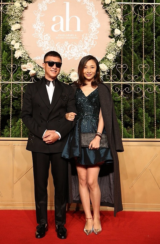 孙红雷与丁嘉丽分手20年：他娶海归美女做爸爸，她愧对女儿仍单身