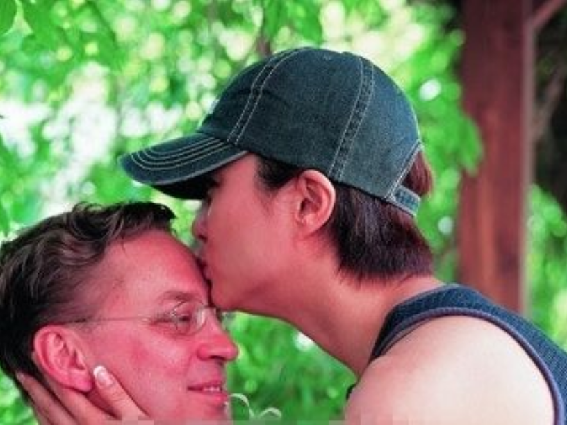 “玉兔精”李玲玉个人资料简介（两婚两离，单身抚养儿子多年，如今靠商演捞金）