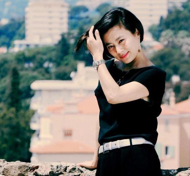 “玉兔精”李玲玉个人资料简介（两婚两离，单身抚养儿子多年，如今靠商演捞金）
