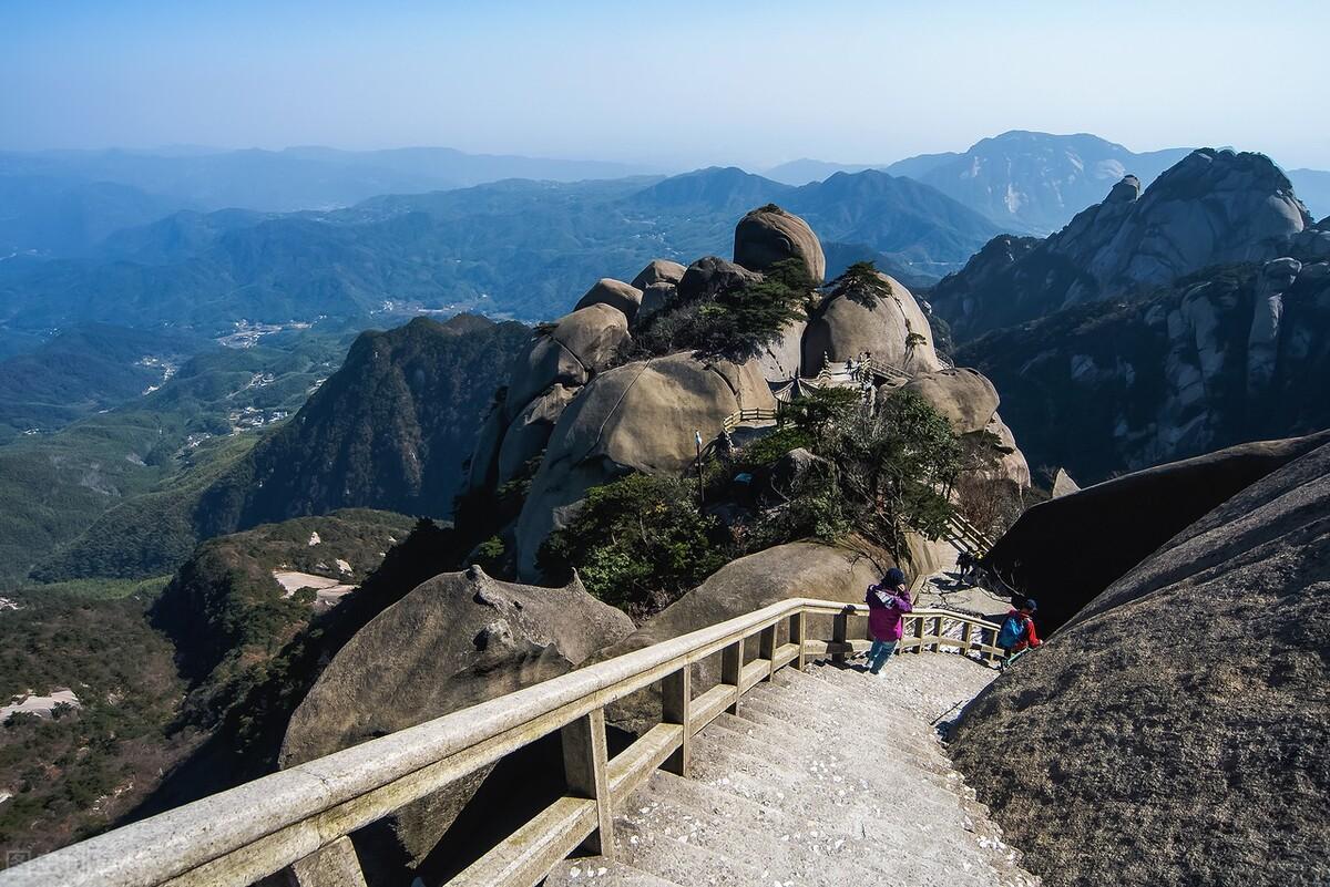 中国十大最美名山()