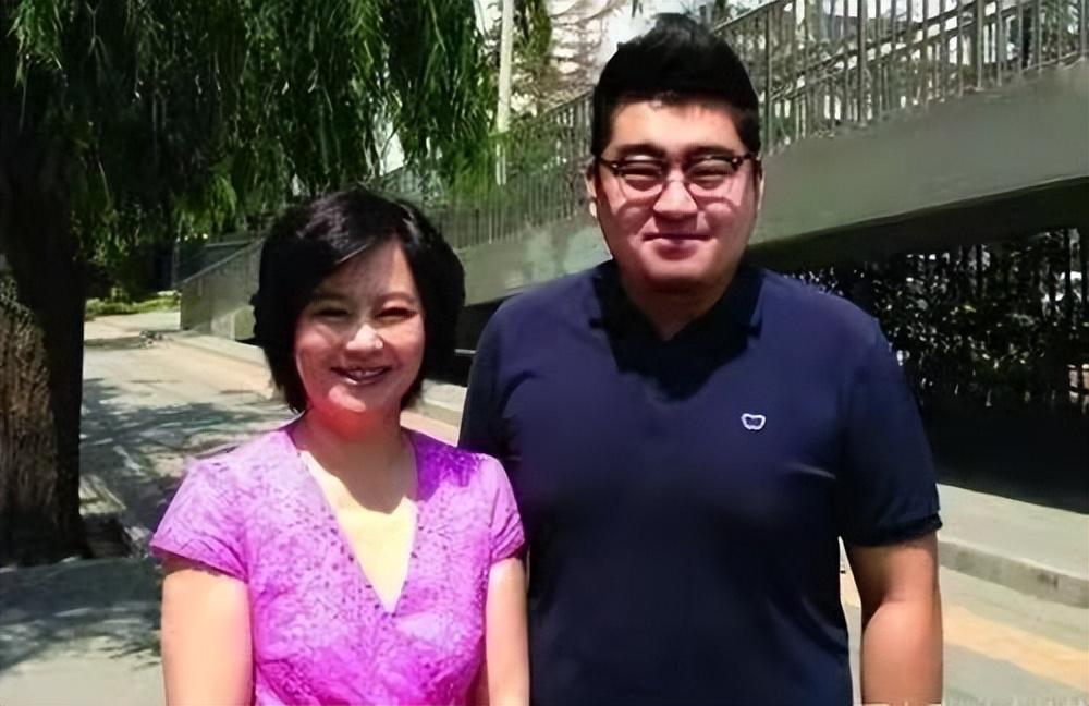 鞠萍的个人资料简介 ，一婚任劳任怨却不被理解，再婚中获得幸福