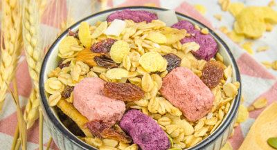 ​酸奶果粒麦片怎么吃,酸奶果粒烘培燕麦片可不可以煮着吃