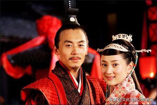 朱亚文个人资料 ：因事业和9年初恋分手，29岁娶沈佳妮，至今零绯闻