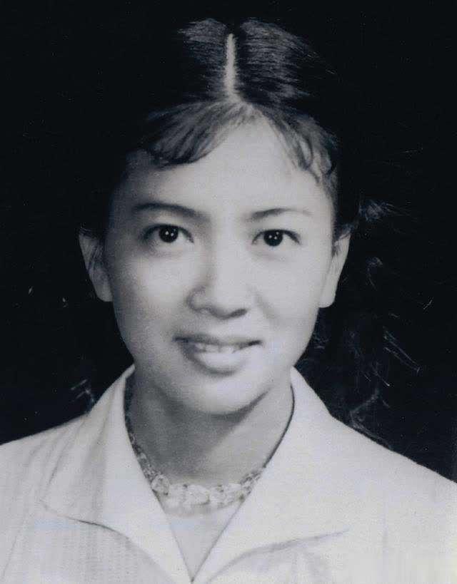 张京的个人资料（名演员谢芳之子张京：我对妈妈有过怨恨，成年后读懂母爱泪流满面）
