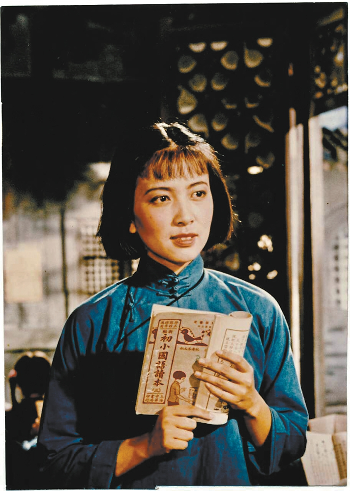 张京的个人资料（名演员谢芳之子张京：我对妈妈有过怨恨，成年后读懂母爱泪流满面）