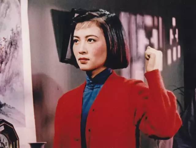 张京的个人资料（名演员谢芳之子张京：我对妈妈有过怨恨，成年后读懂母爱泪流满面）