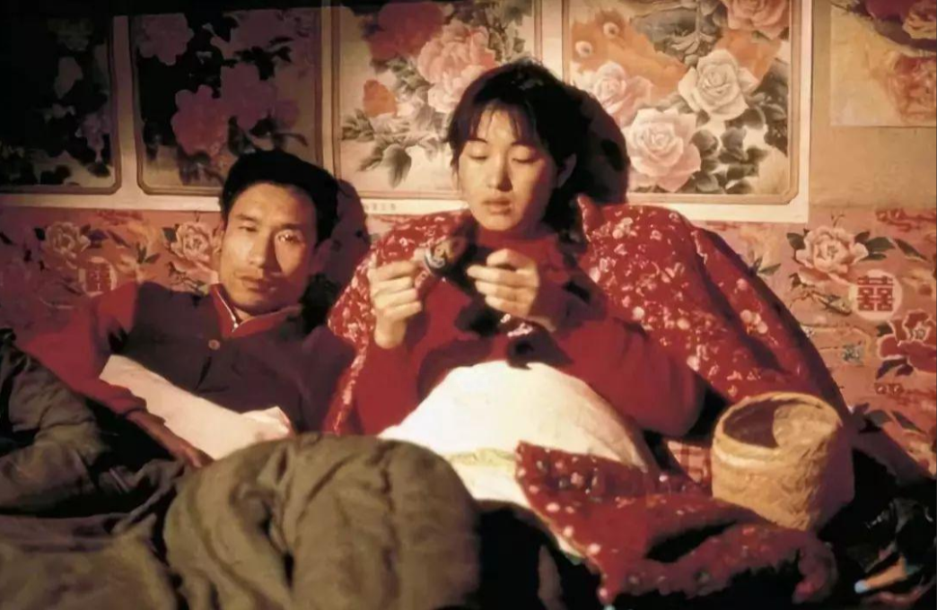 刘佩琦个人资料，这辈子最正确的决定是坚守与平凡妻子的爱情，她成就了我