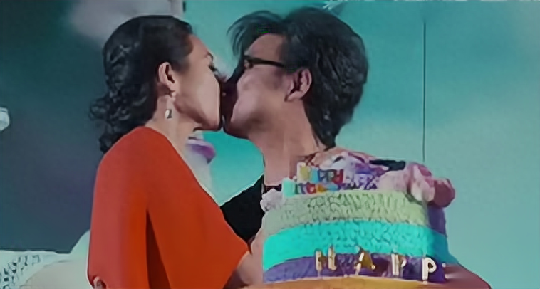 演员章子怡个人资料：不顾父母反对嫁给三婚男人汪峰，甘当后妈，孝敬婆婆