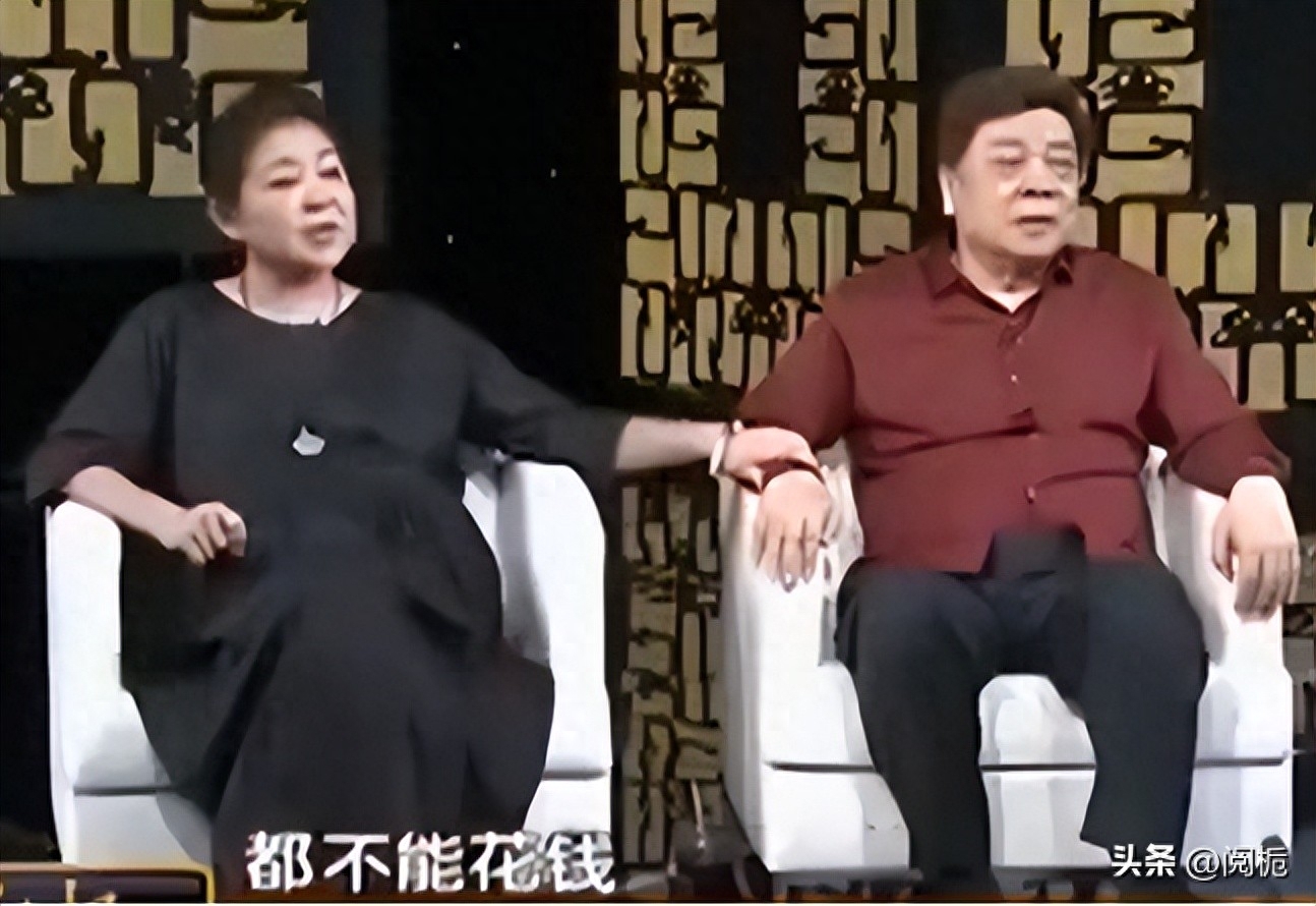 赵忠祥个人资料：一生献给事业78岁病逝，遗产却没给妻子、儿子一分