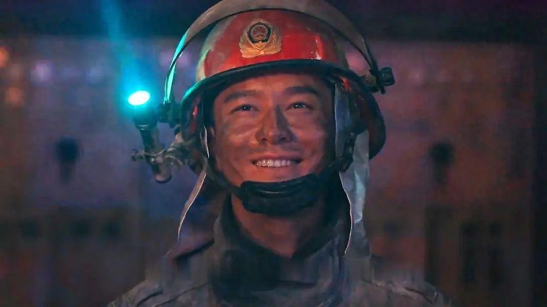 5岁的黄晓明个人资料：年龄越大，地位越高，偶像包袱越重"