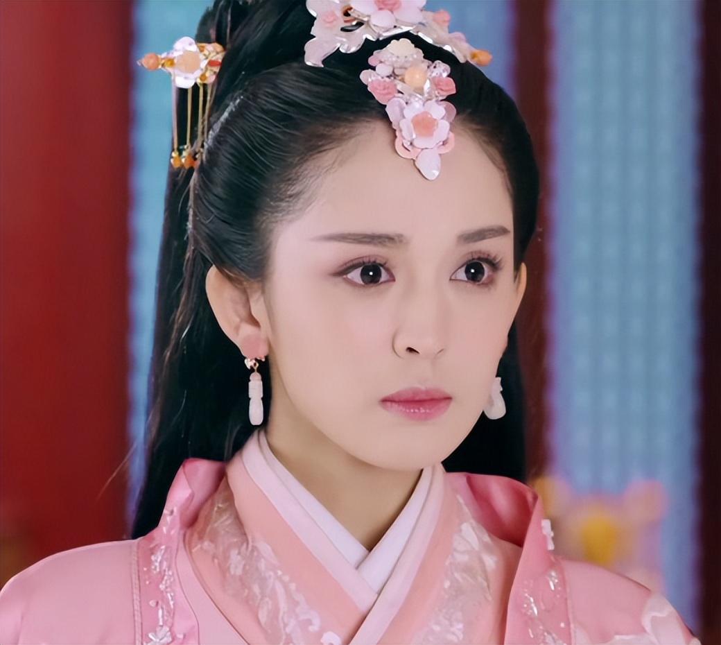 古力娜扎个人资料 经过5次恋情网曝后，她现在怎么样