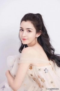 ​哈尼克孜个人资料:异域风情妖娆妩媚，性感火辣身姿