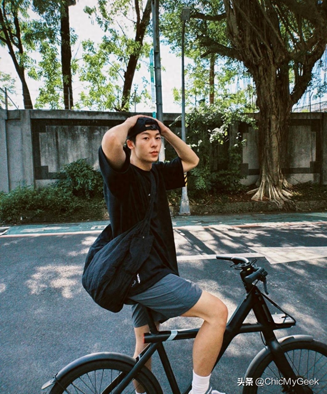 许光汉个人资料  爆红韩国，被称全台湾最成功男子
