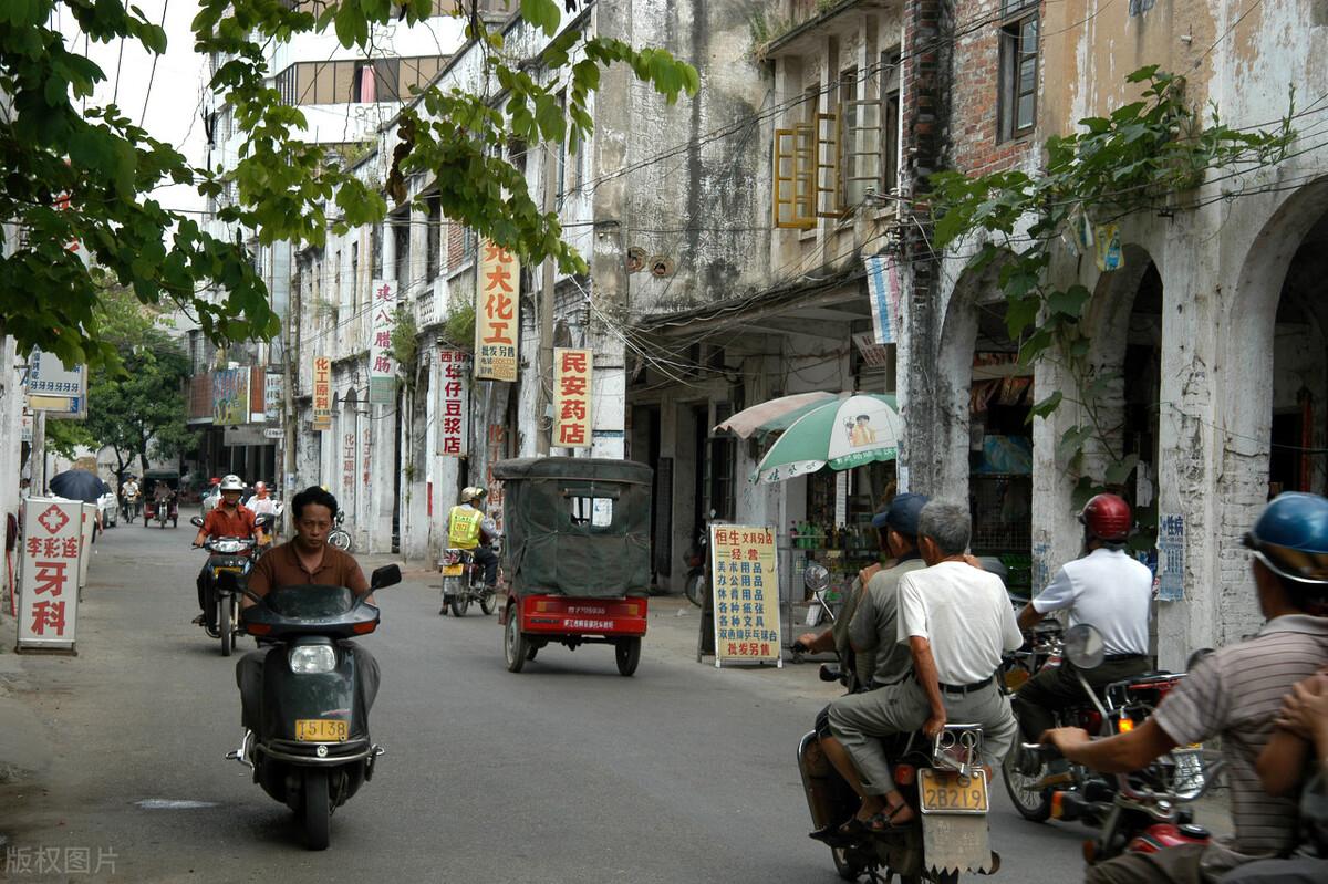 廉江市属于哪个市(广东省廉江市属于哪个市)