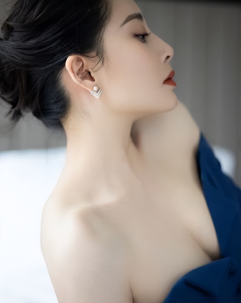 冻龄美女殷桃，她的意中人是谁？本可以靠颜值吃饭，却靠演技