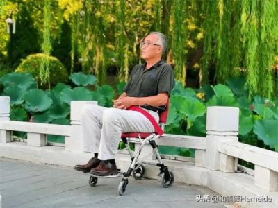 ​好孩子d888折叠视频，好孩子d888折叠后怎么打开