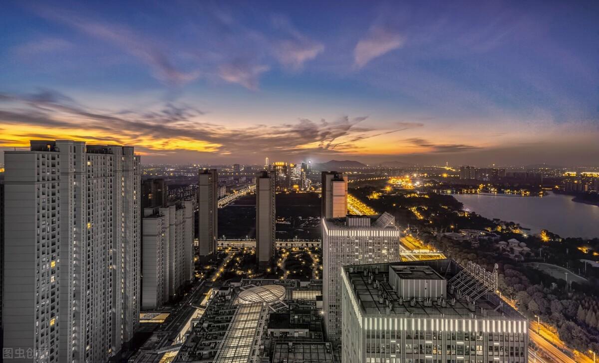 江苏省苏州市张家港市属于哪个区（张家港在哪个省哪个地方）