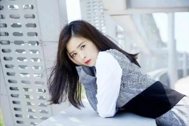 女演员蒋欣结婚了吗（演技派蒋欣的个人资料）