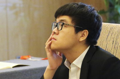 ​柯洁,职业围棋九段,至今已拿到七个世界冠军（柯洁简介及个人资料）