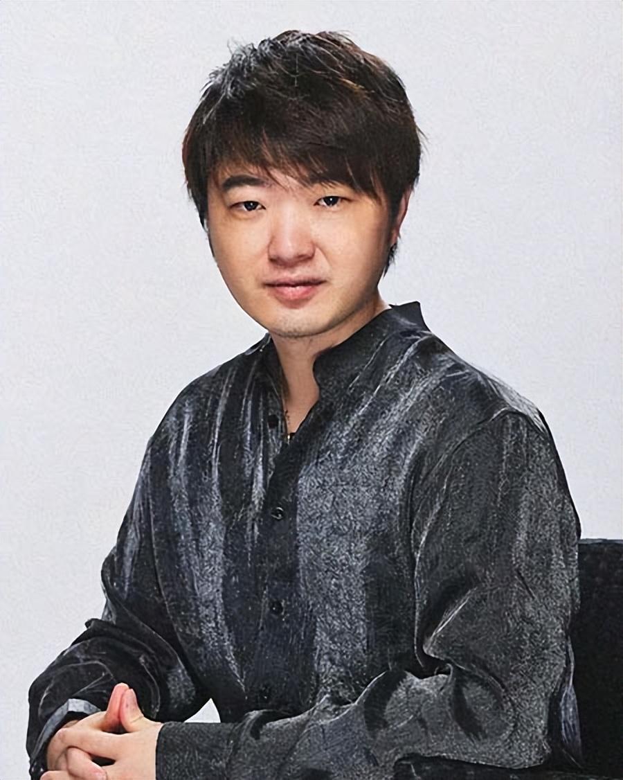 演员吴彤个人资料（吴彤的个人简历及图片）