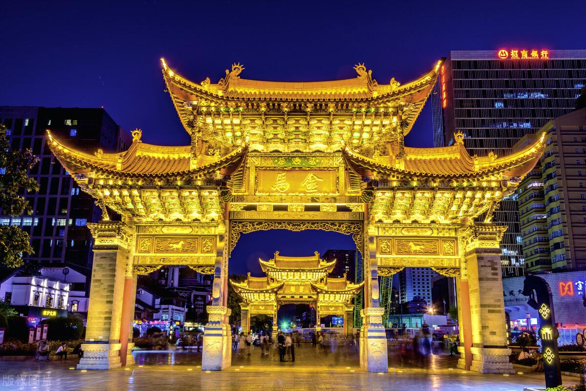 昆明的旅游景点有哪些地方(昆明景区有哪些景点推荐)