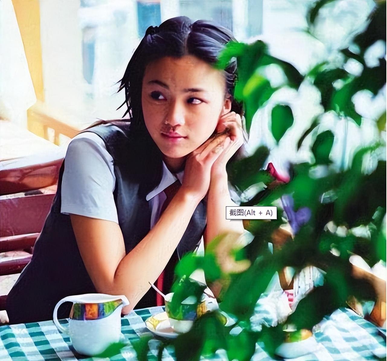 汤唯资料：与田雨分手16年：她在韩被捧上“神坛”，他娶娇妻育有两女！