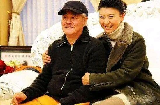 闫学晶老公马明冬资料（闫学晶离婚原因曝光）